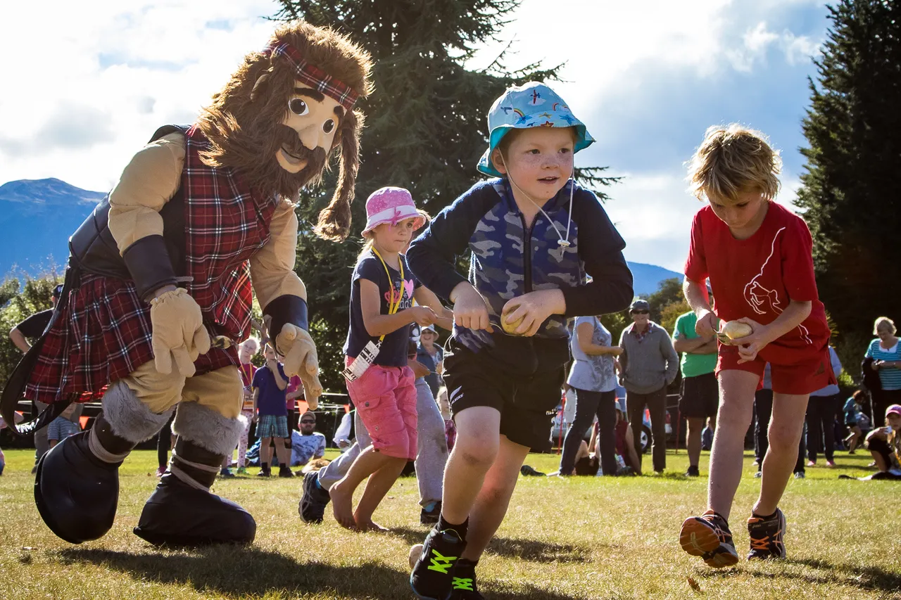 Te Anau Tartan Festival - Southland, New Zealand - Credit Great South (3)