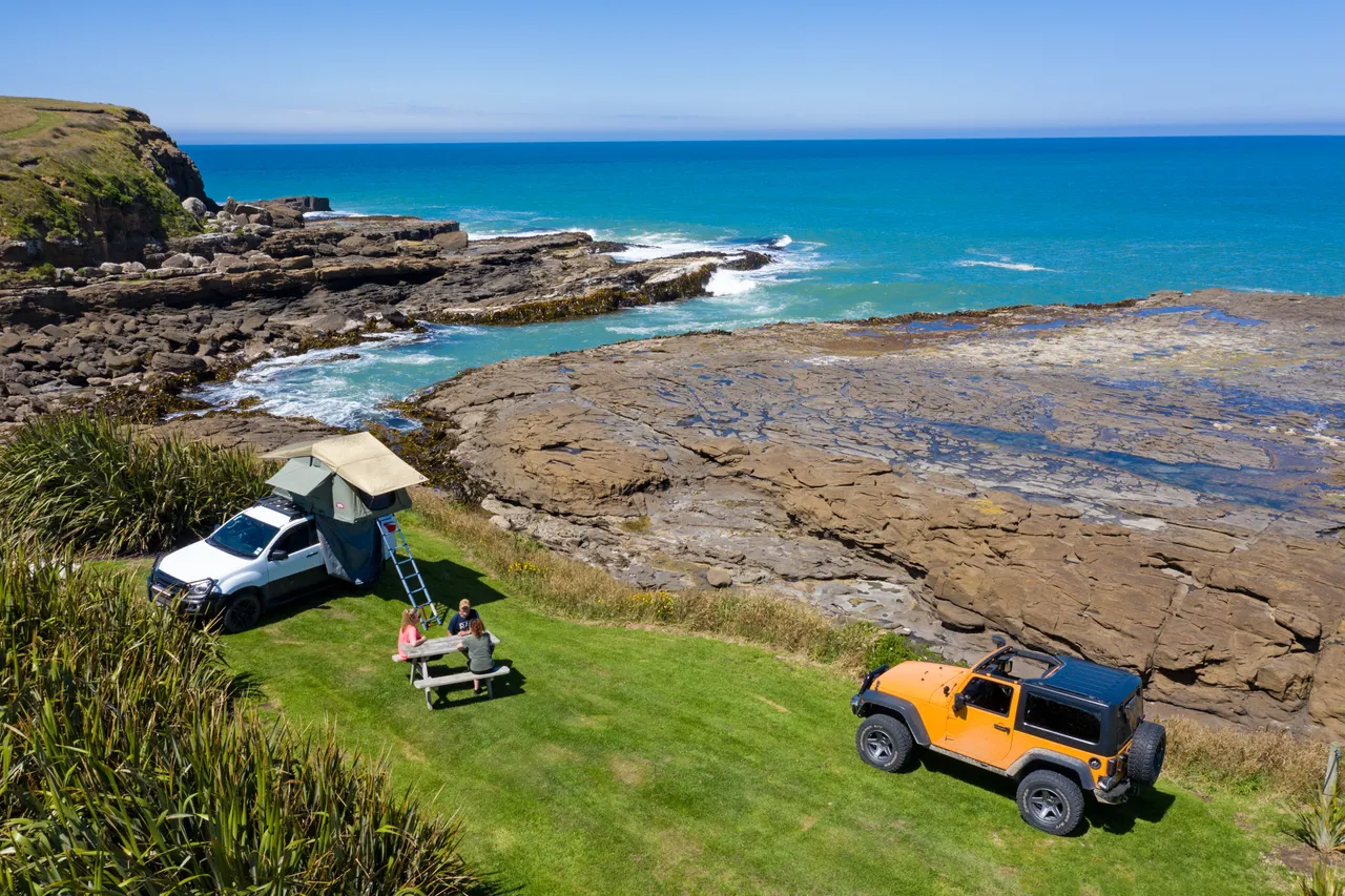 Curio Bay Campground - Southland, New Zealand - Credit Chris McLennan (2)