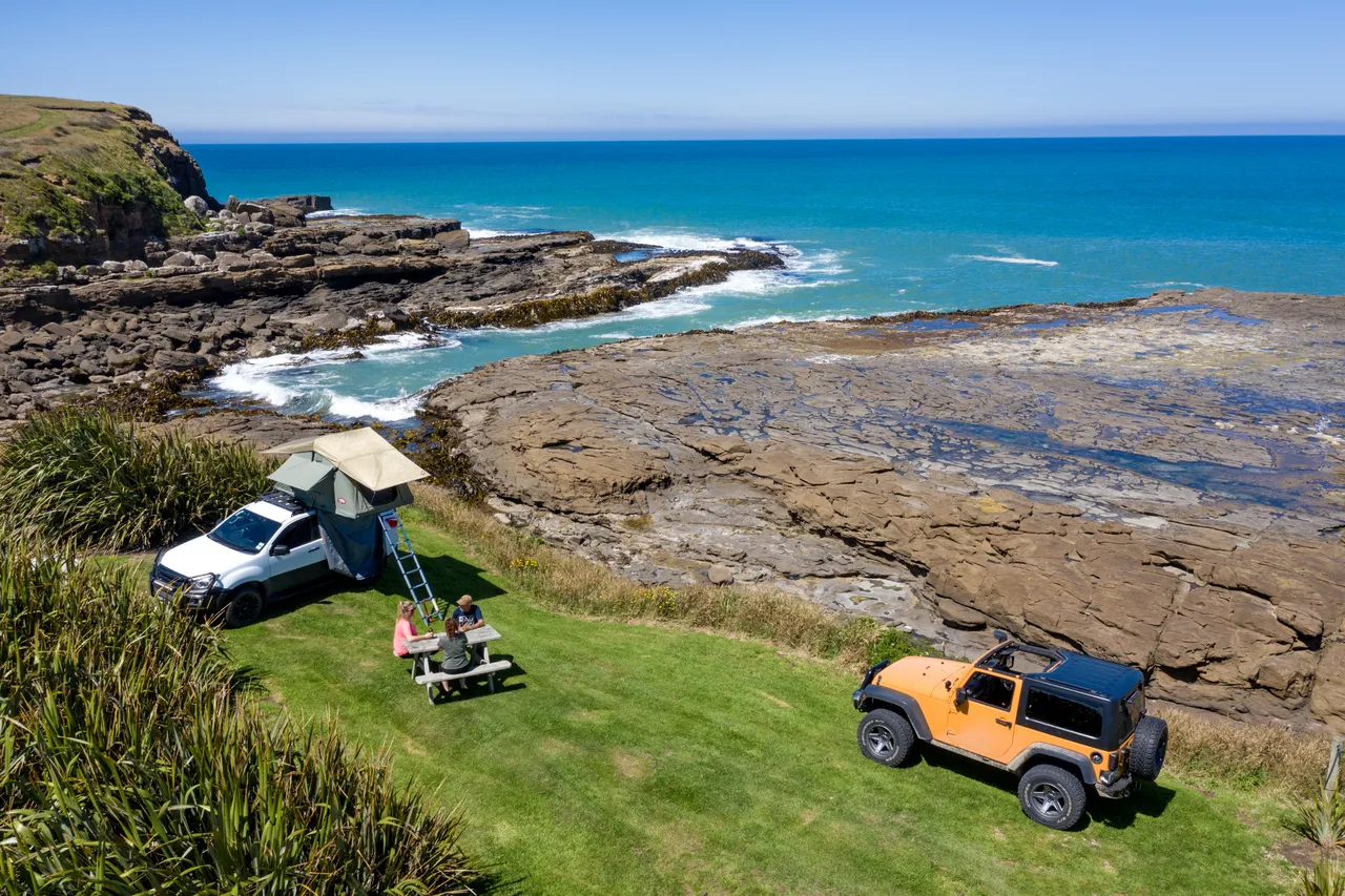Curio Bay Campground - Southland, New Zealand - Credit Chris McLennan (3)