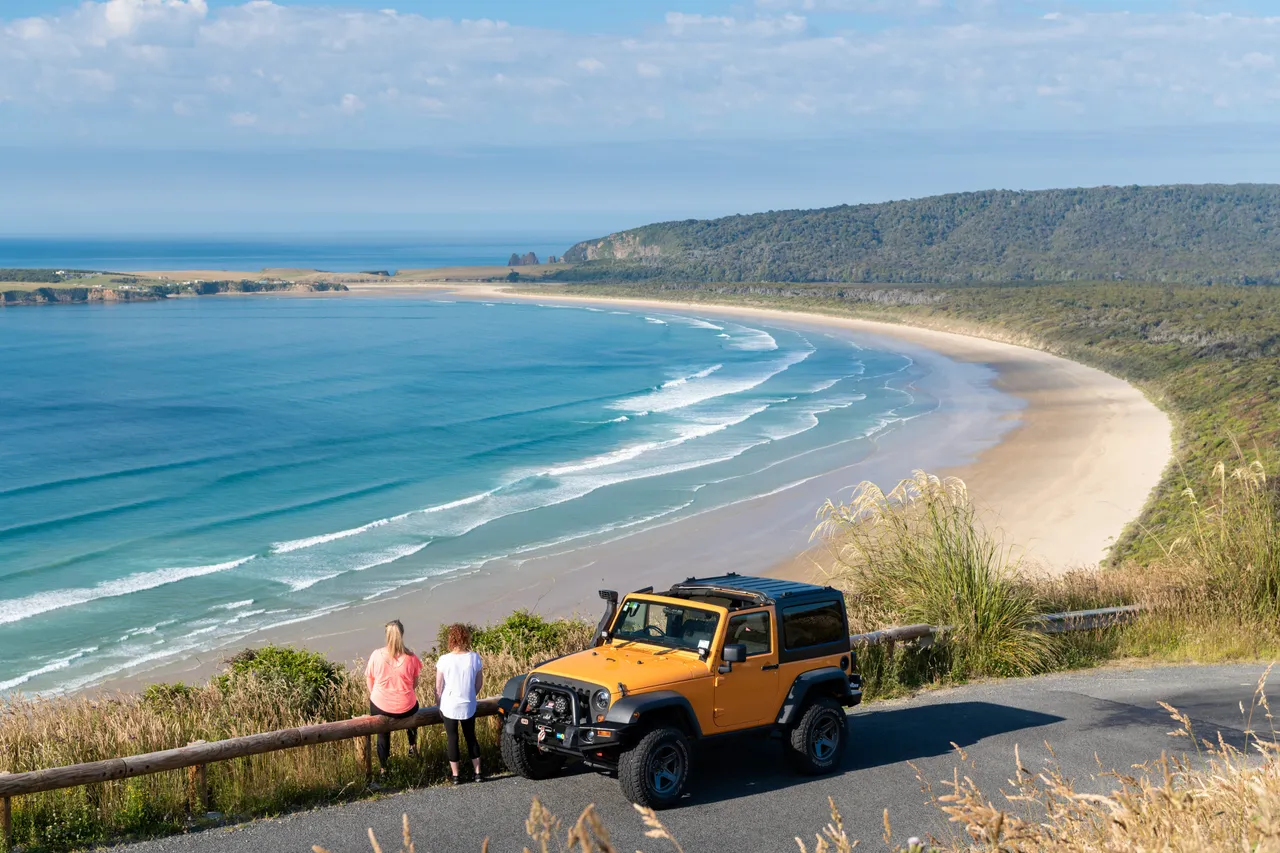 Florence Hill Lookout - Southland, New Zealand - Credit Chris McLennan (2)
