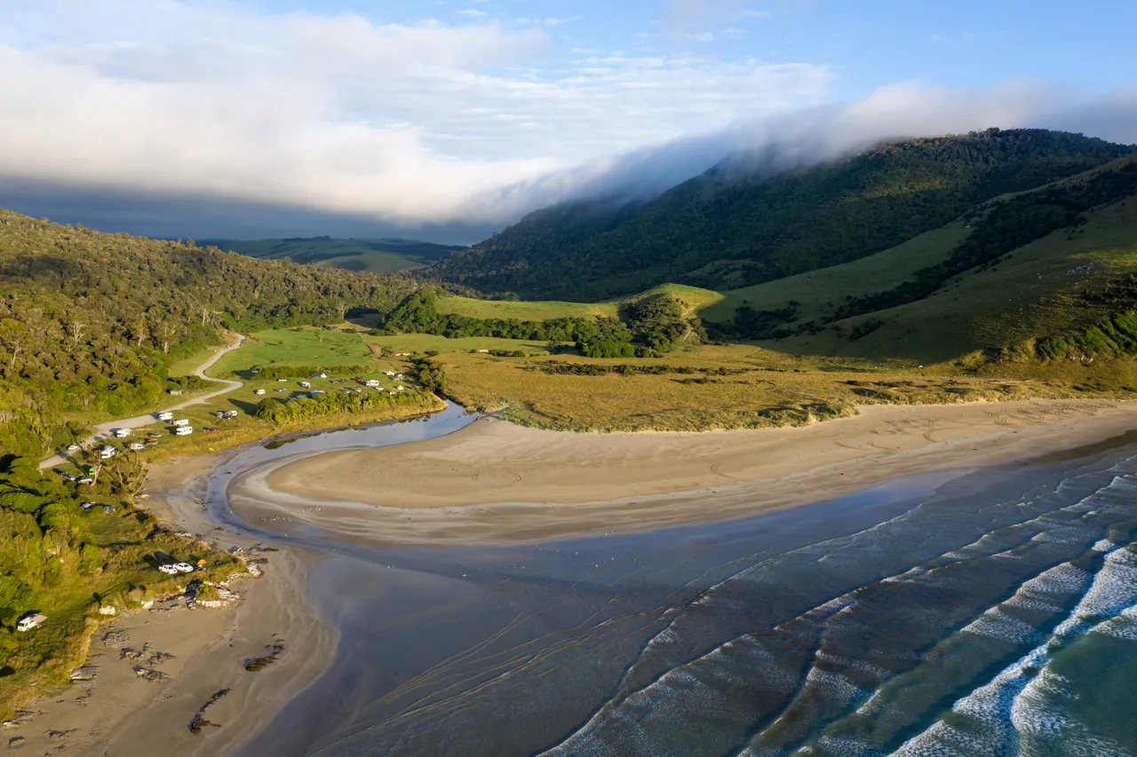 Purakaunui Bay Campsite - Southland, New Zealand - Credit Chris McLennan (10)