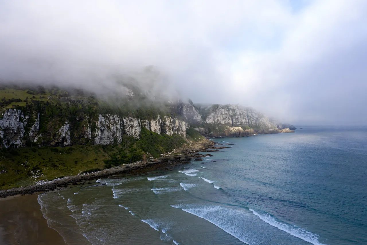 Purakaunui Bay Campsite - Southland, New Zealand - Credit Chris McLennan (2)