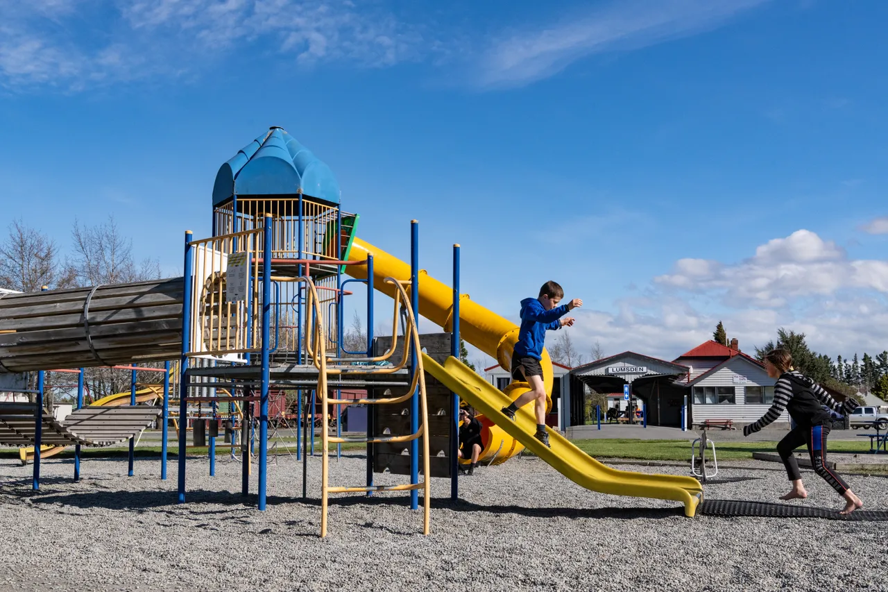 Lumsden Playground - Southland, New Zealand - Credit Chris McLennan (1)