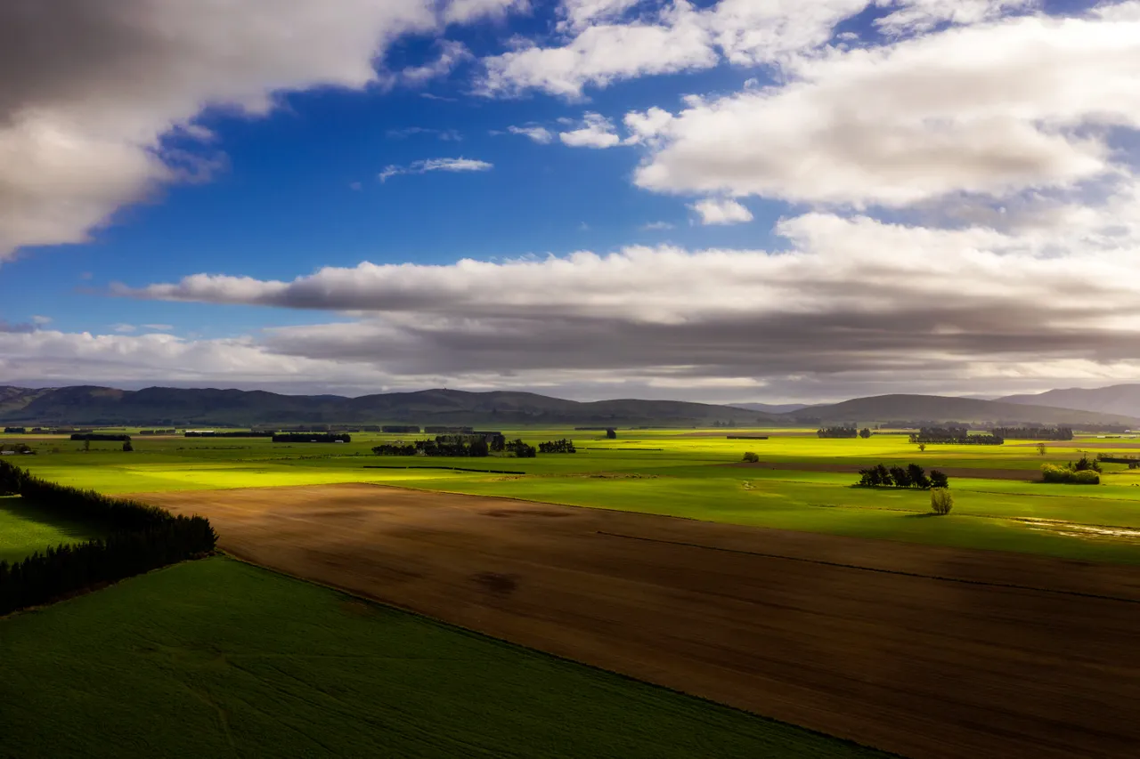 Lumsden Farm Aerial - Southland, New Zealand - Credit Chris McLennan (1)