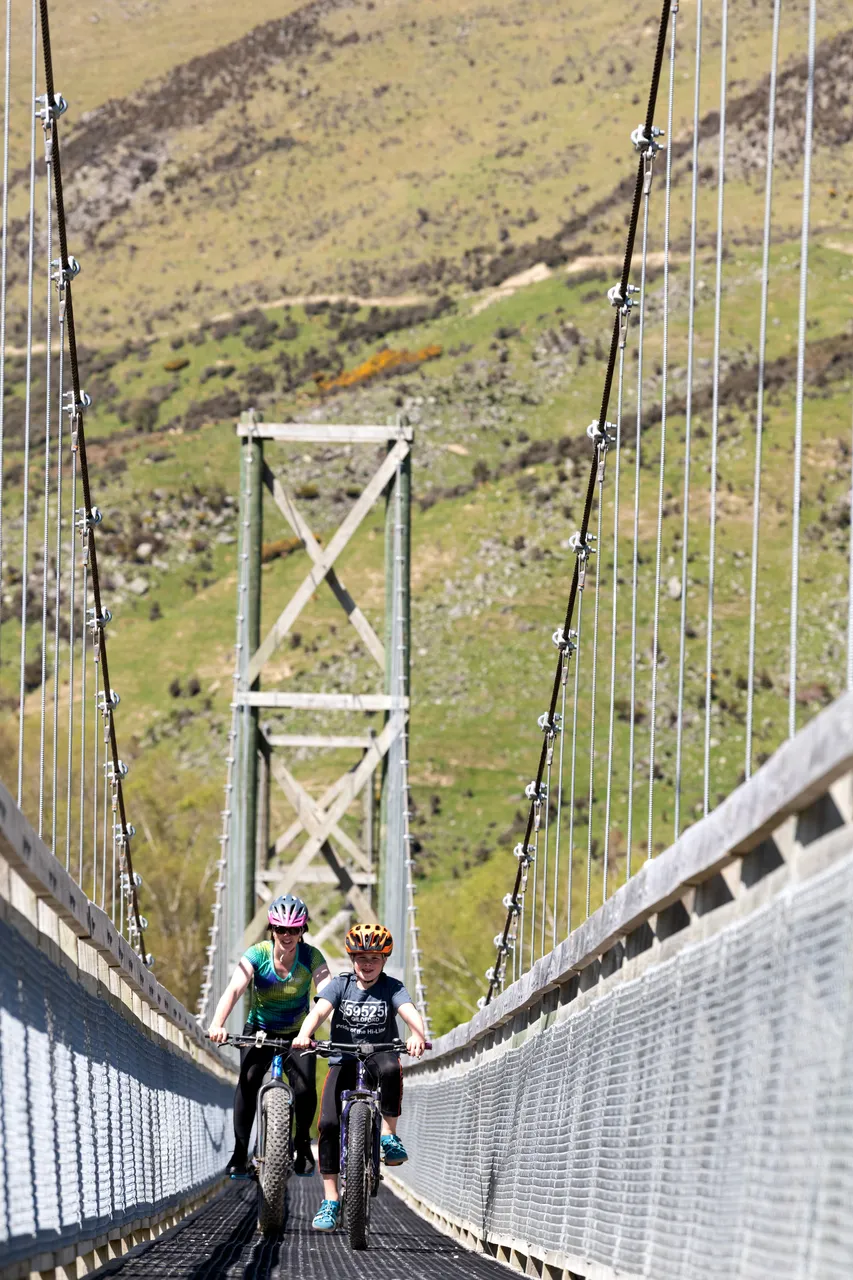 Athol Bridge Biking - Southland, New Zealand - Credit Chris McLennan (5)