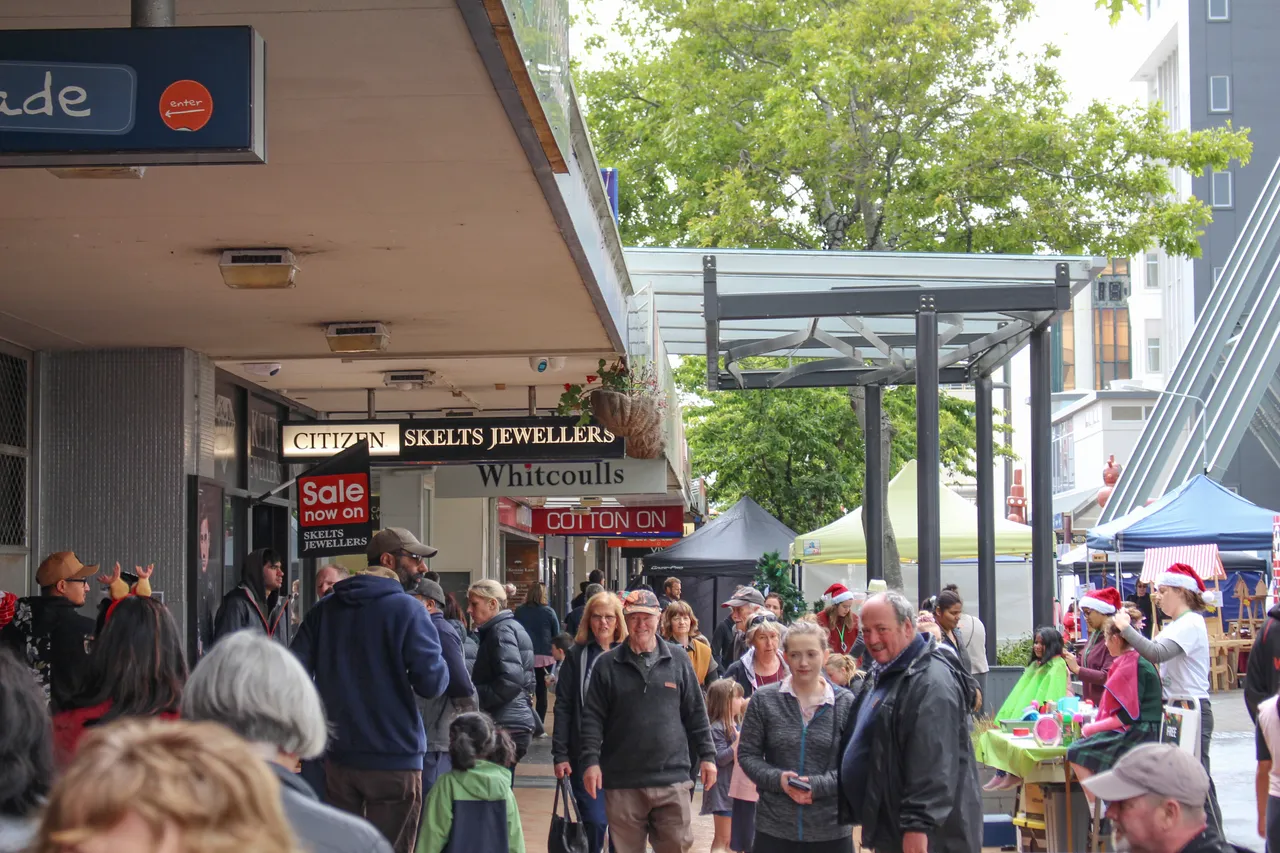 Christmas in the CBD - Southland, New Zealand - Credit Great South (8)