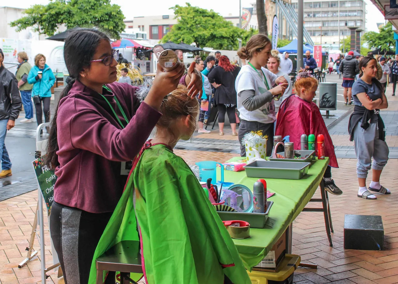 Christmas in the CBD - Southland, New Zealand - Credit Great South (4)