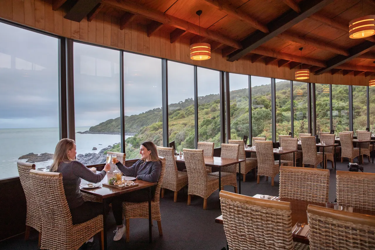 Oyster Cove - Southland, New Zealand - Credit Air New Zealand (1)