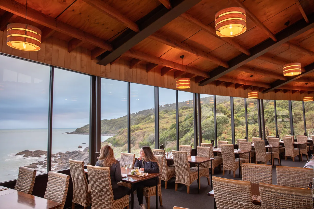 Oyster Cove - Southland, New Zealand - Credit Air New Zealand (2)