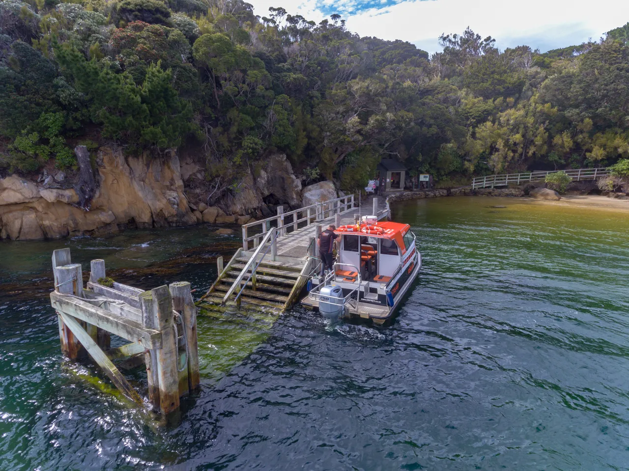 Rakiura Water Taxi - Southland, New Zealand - Credit Videocopter (6)