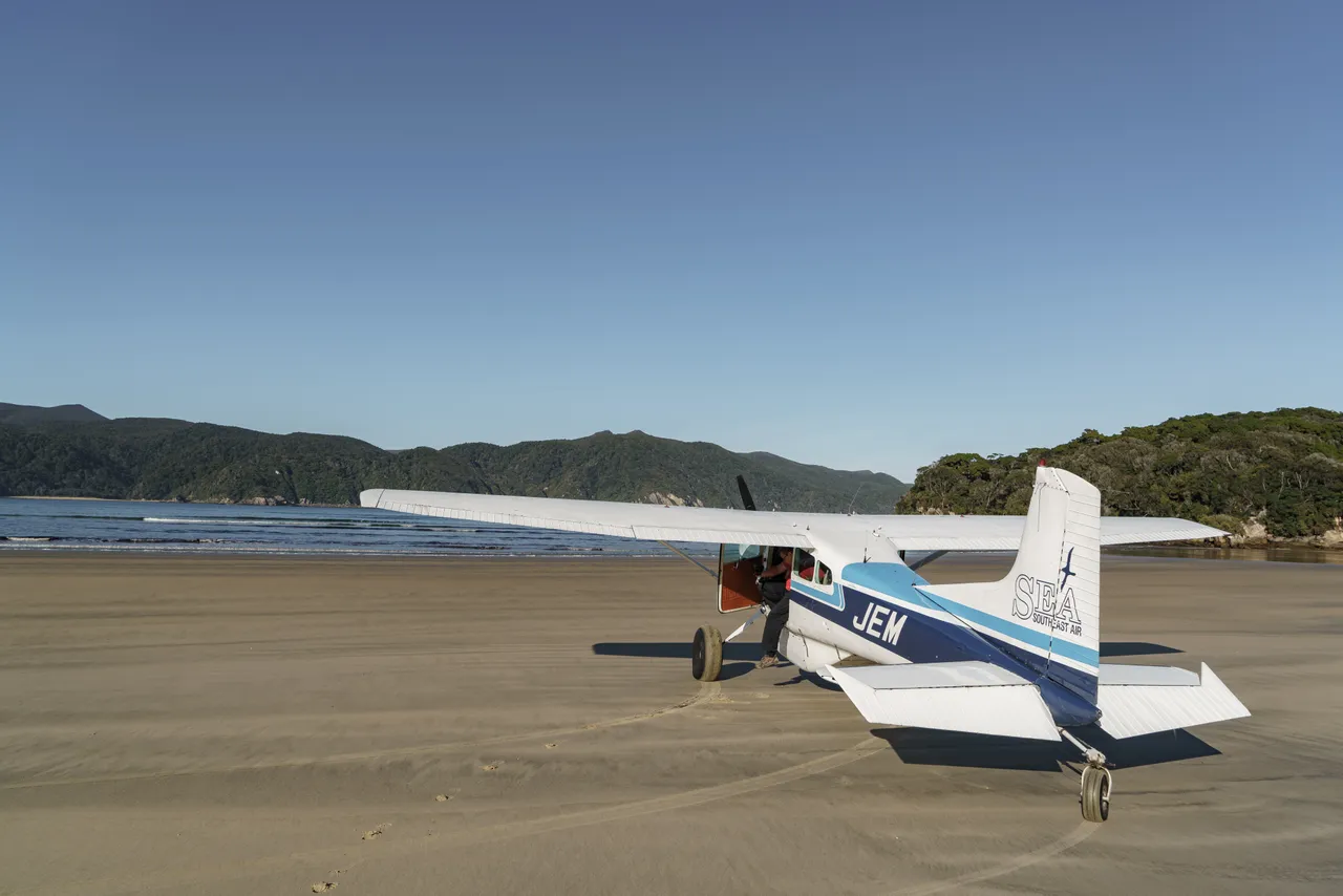 Stewart Island Flights - Southland, New Zealand - Credit Videocopter (21)