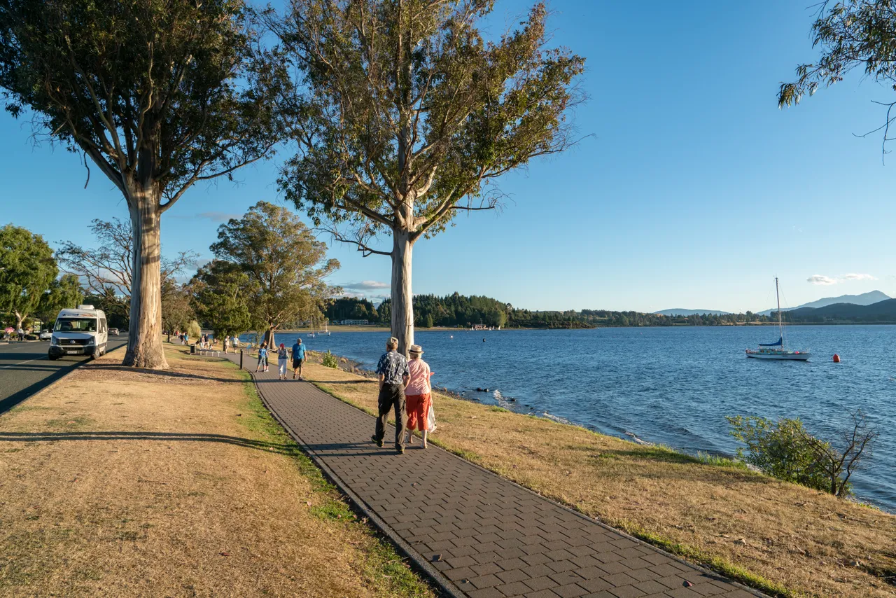 Te Anau - Southland, New Zealand - Credit Videocopter (3)