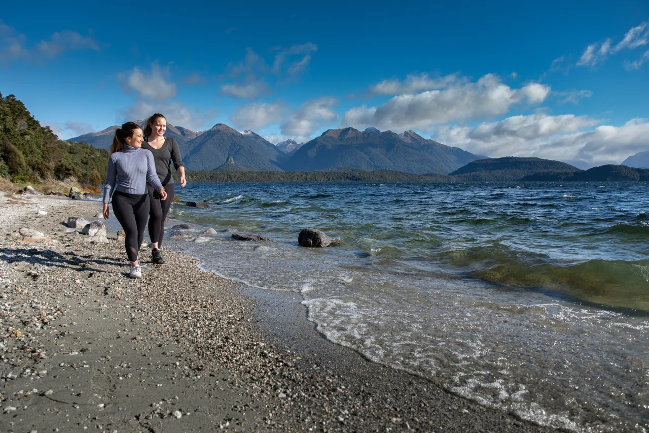Lake Manapouri - Southland, New Zealand - Credit Air New Zealand (3)