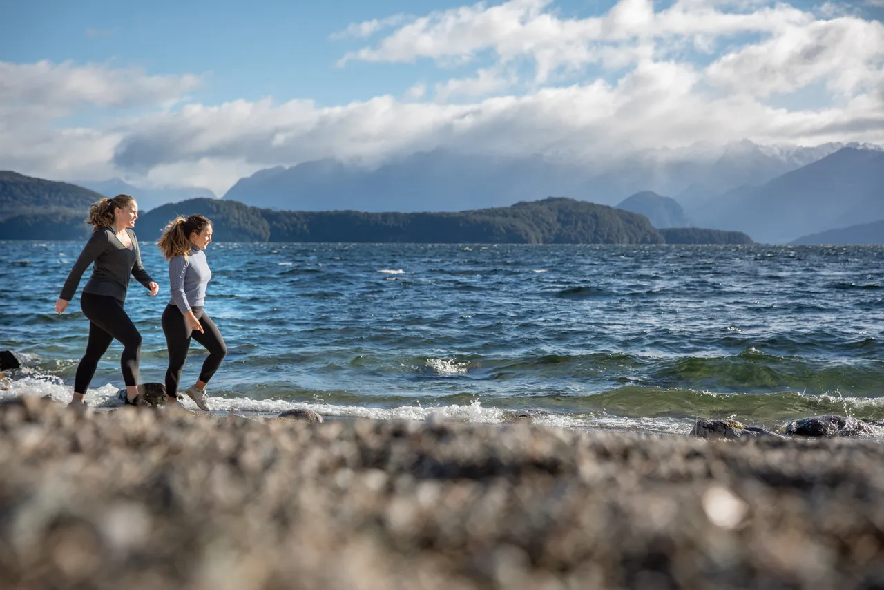 Lake Manapouri - Southland, New Zealand - Credit Air New Zealand (5)