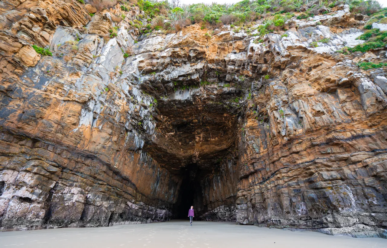 Cathedral Caves - Southland, New Zealand - Credit Great South (2)