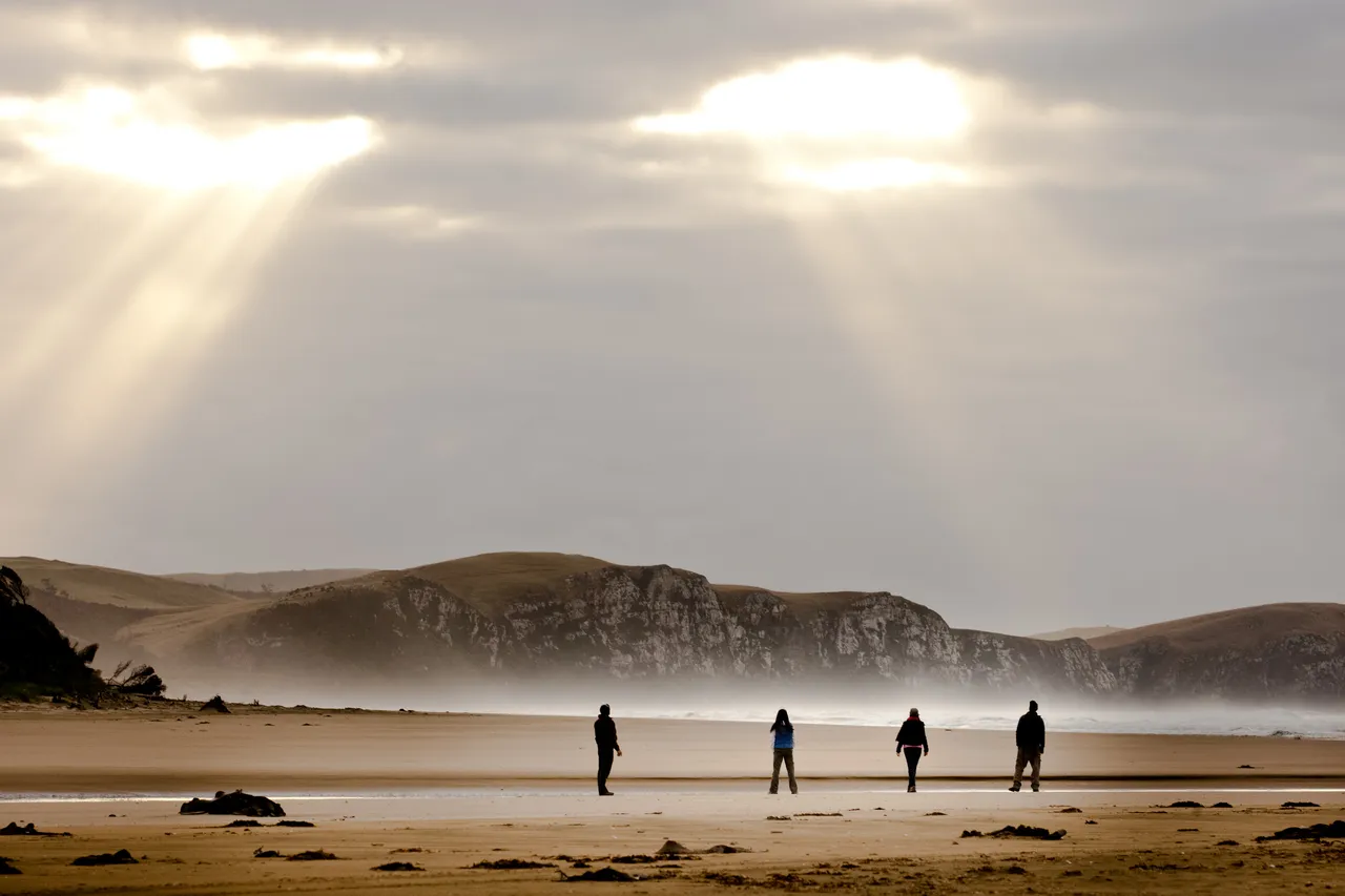 Tahakopa Bay - Southland, New Zealand - Credit Jeremy Pierce