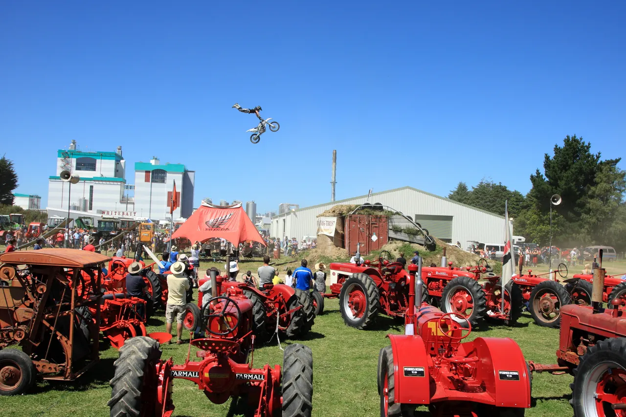 Crank Up Day 2010 - Southland, New Zealand - Credit Jeremy Pierce (10)