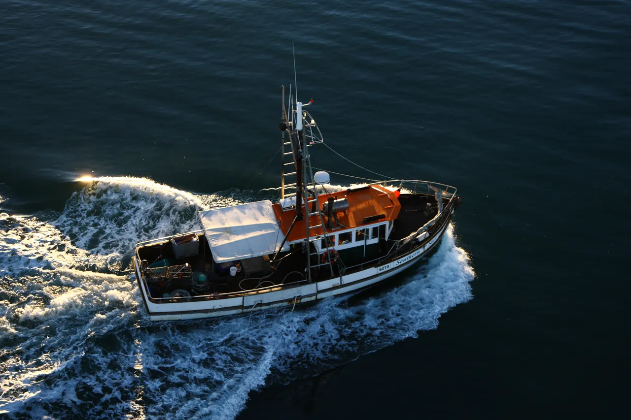 Fishing Boat - Southland, New Zealand - Credit Jeremy Pierce