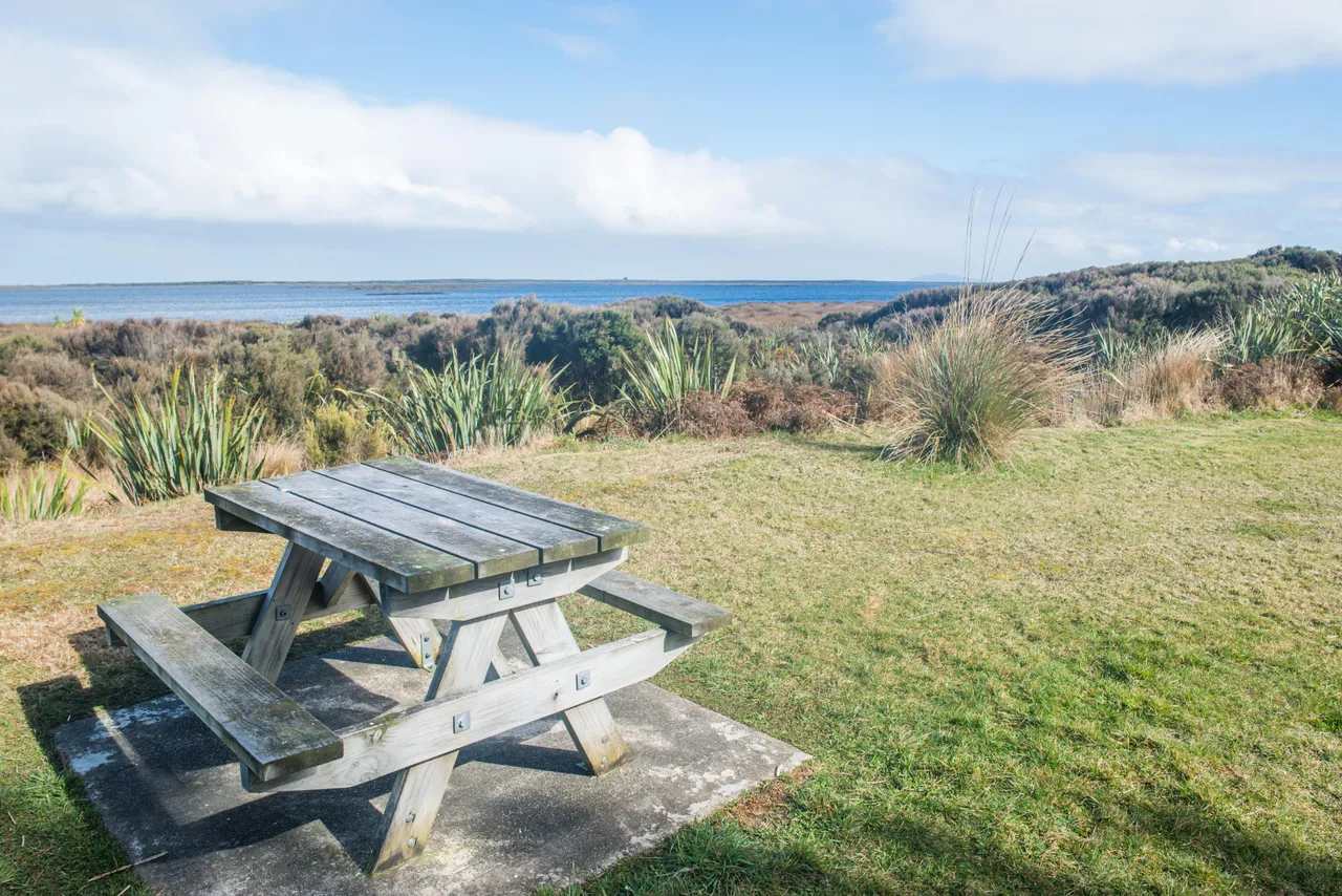 Waituna Lagoon - Southland, New Zealand - Credit Sam Deuchrass (5)