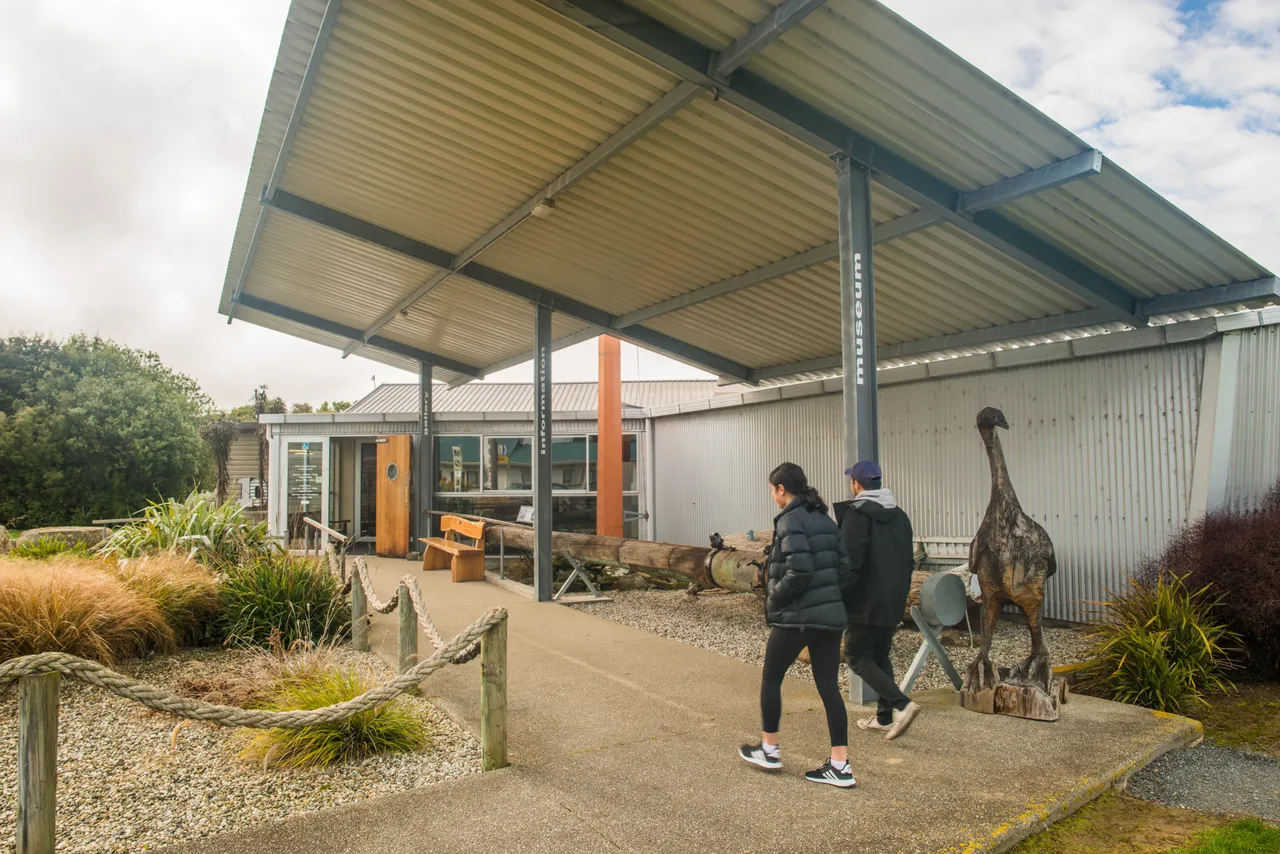 Owaka - Southland, New Zealand - Credit Sam Deuchrass (3)