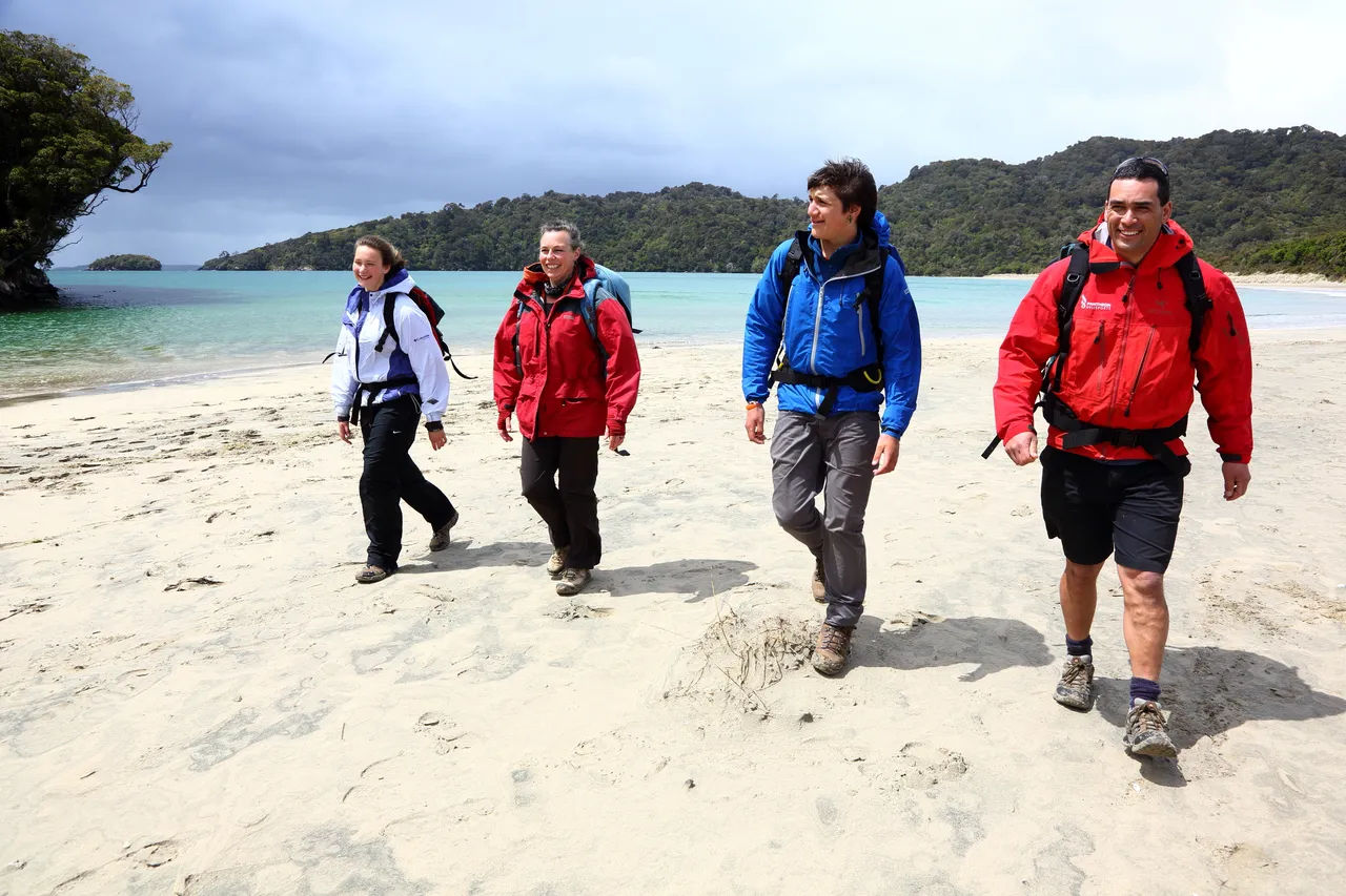 Maori Beach - Rakiura Track - Southland, New Zealand - Credit Department of Conservation (10)