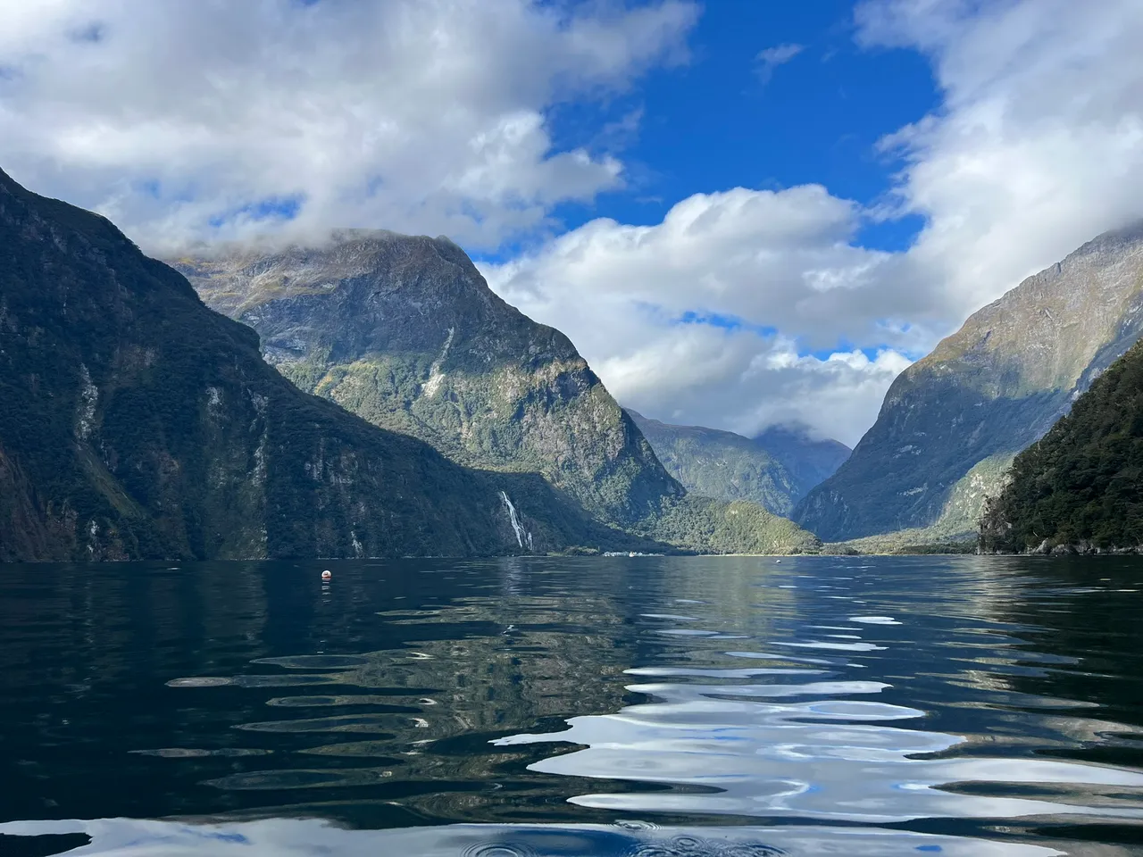 Rosco-s Milford Kayaks, Fiordland - Southland, New Zealand - Credit Great South (39)