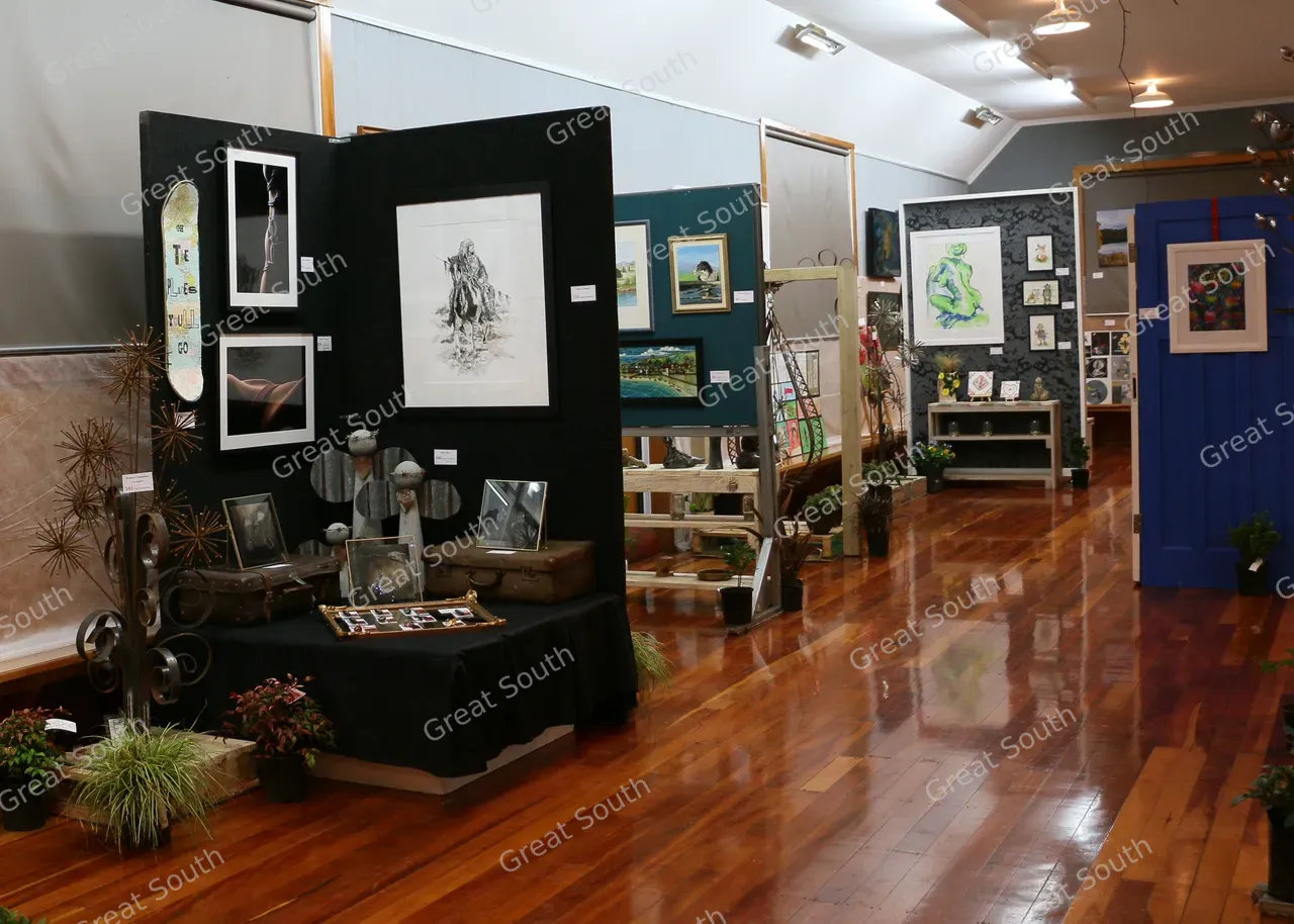 Waimumu Art Exhibition - Southland, New Zealand - Credit Waimumu Art Exhibition (4)