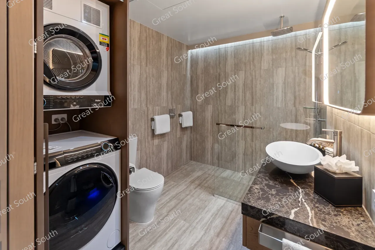 DH Invercargill Studio Bathroom washer&dryer BFS05722
