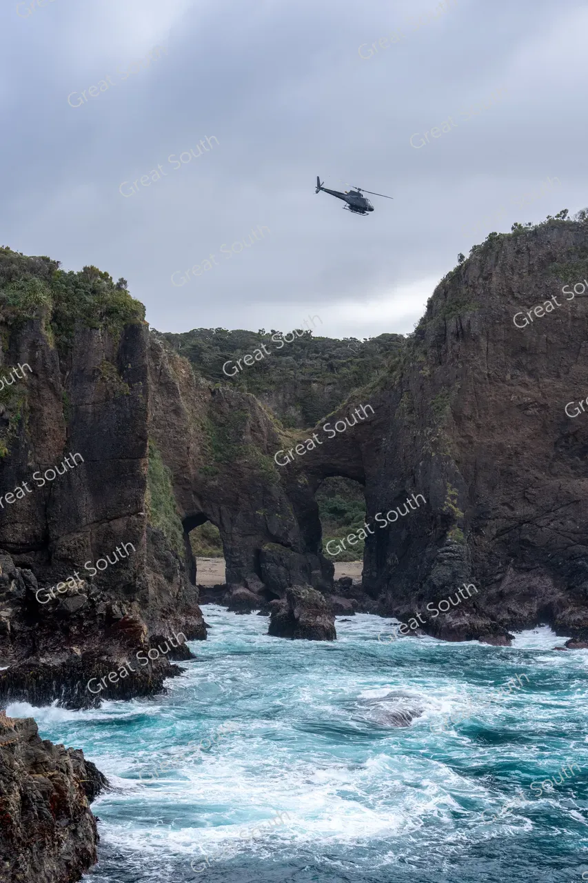 South Coast - Southland, New Zealand - Credit Douglas Thorne Photography