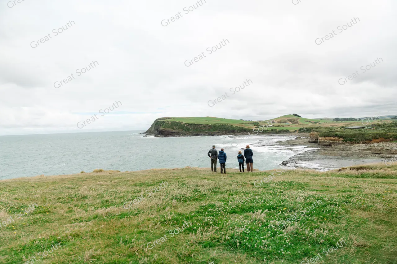 Curio Bay - Soutlhand, New Zealand - Credit Great South (2)