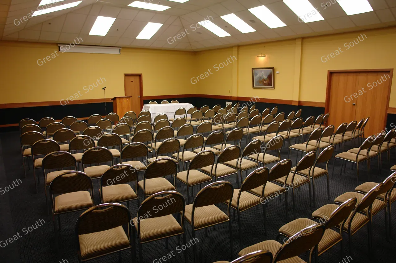Distinction Te Anau - Southland, New Zealand - Credit Distinction Te Anau (5)