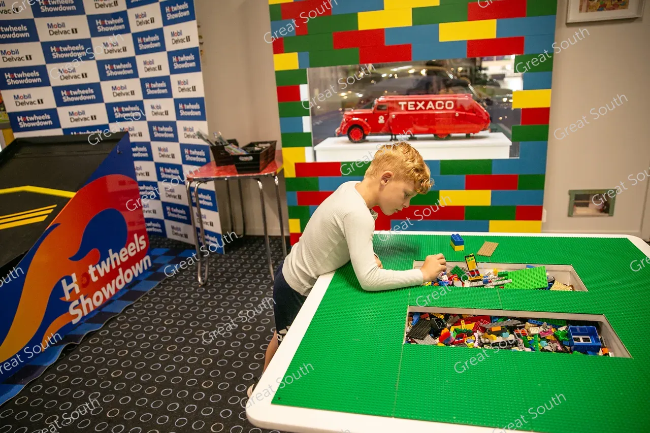 Bill Richardson Transport World - Southland, New Zealand - Credit Transport World (1)