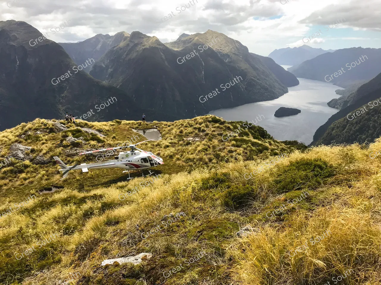 Doubtful Sound, Elisabeth Peaks - Southland, New Zealand - Credit Southern Lakes Helicopters