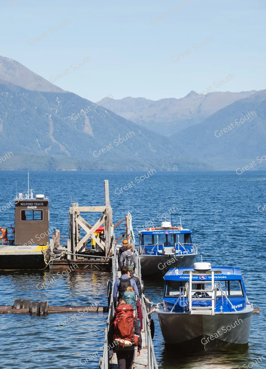 Te Anau Downs to Glade Wharf Water Taxi - Credit Fiordland Outdoors (5)