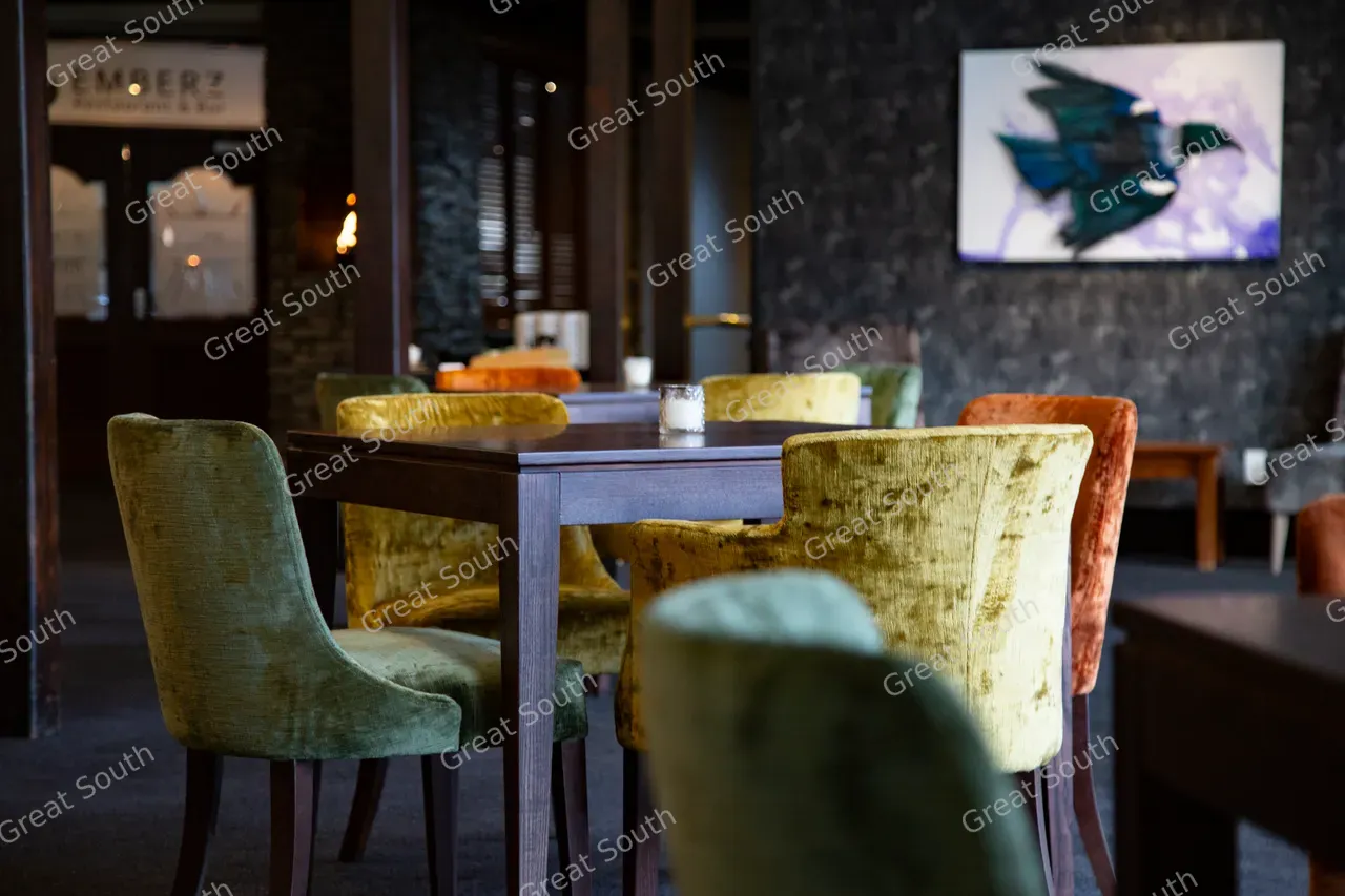 Ascot Park Hotel - Southland, New Zealand - Credit Ascot Park Hotel (4)