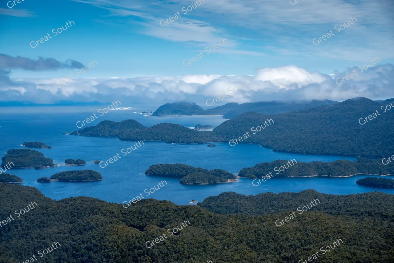 Southern Lakes Helicopters - Southland, New Zealand - Credit Southern Lakes Helicopters (4)