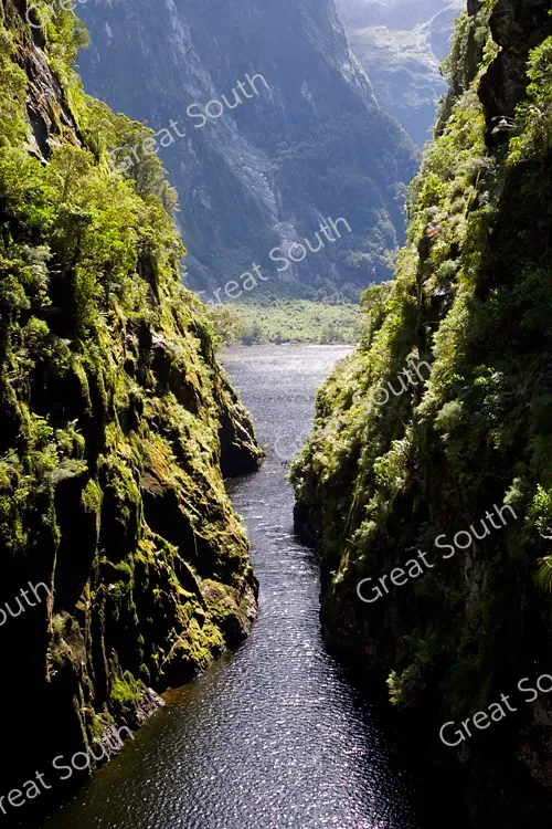 Campbells Kingdom, Fiordland - Southland, New Zealand - Credit Southern Lakes Helicopters