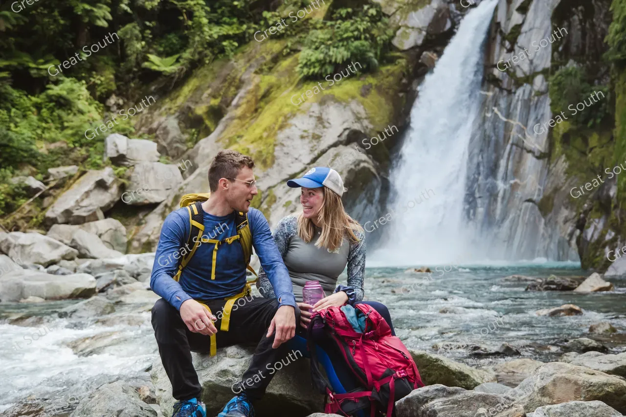 Giant Gate Falls - Milford Track Day Walk - Milford Sound End - Credit Fiordland Outdoors (6)