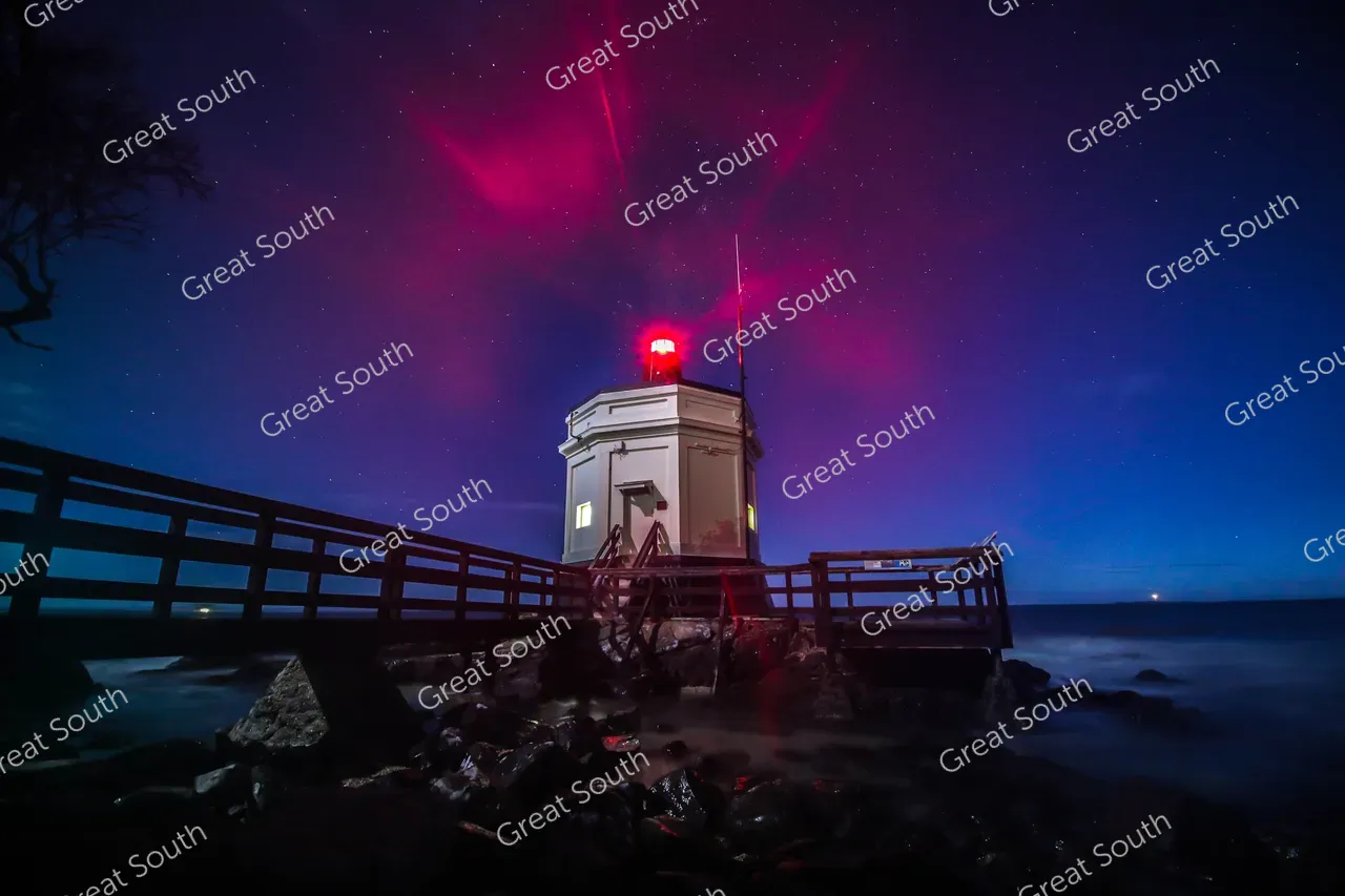 Lighthouse - Southland, New Zealand - Credit Tammi Topi - South DroneNZ