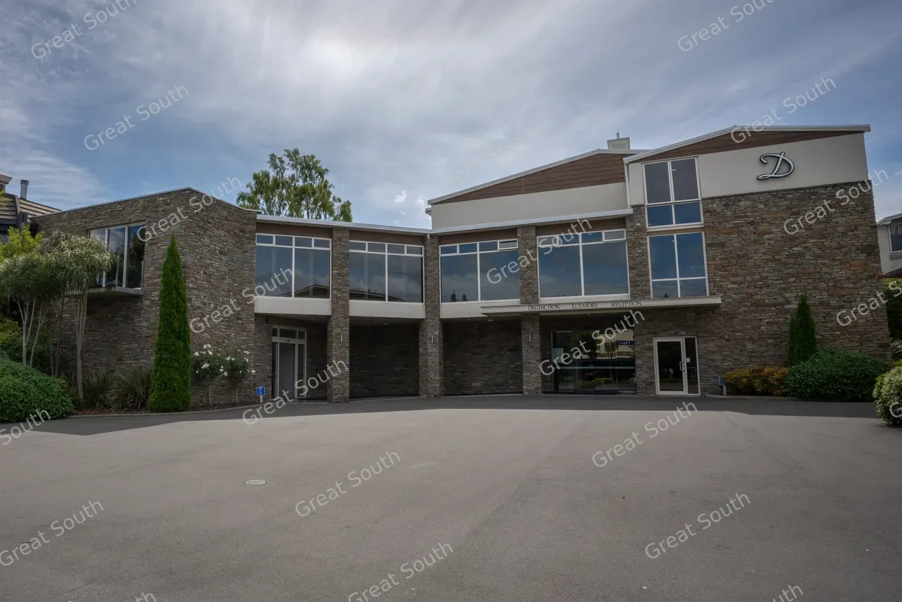 Distinction Luxmore Hotel Te Anau Exterior