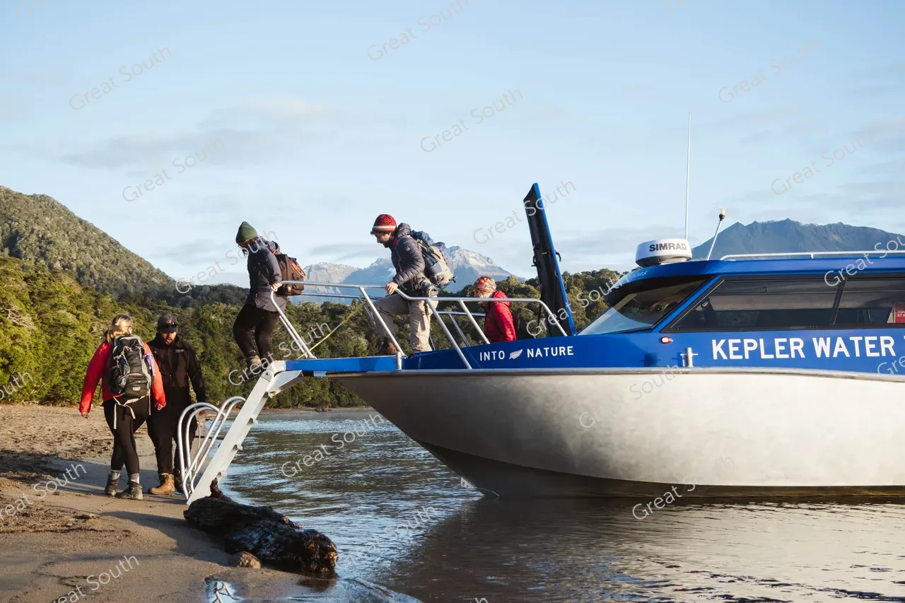 Kepler Track Day Walks - Credit Fiordland Outdoors (36)
