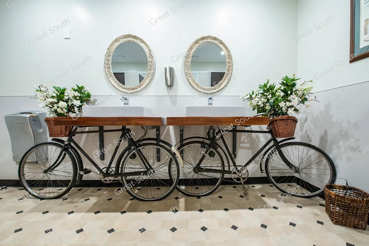 Bill Richardson Transport World - Southland, New Zealand - Credit Transport World (21)