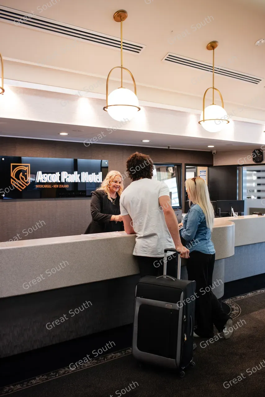 Ascot Park Hotel - Southland, New Zealand - Credit Ascot Park Hotel (1)
