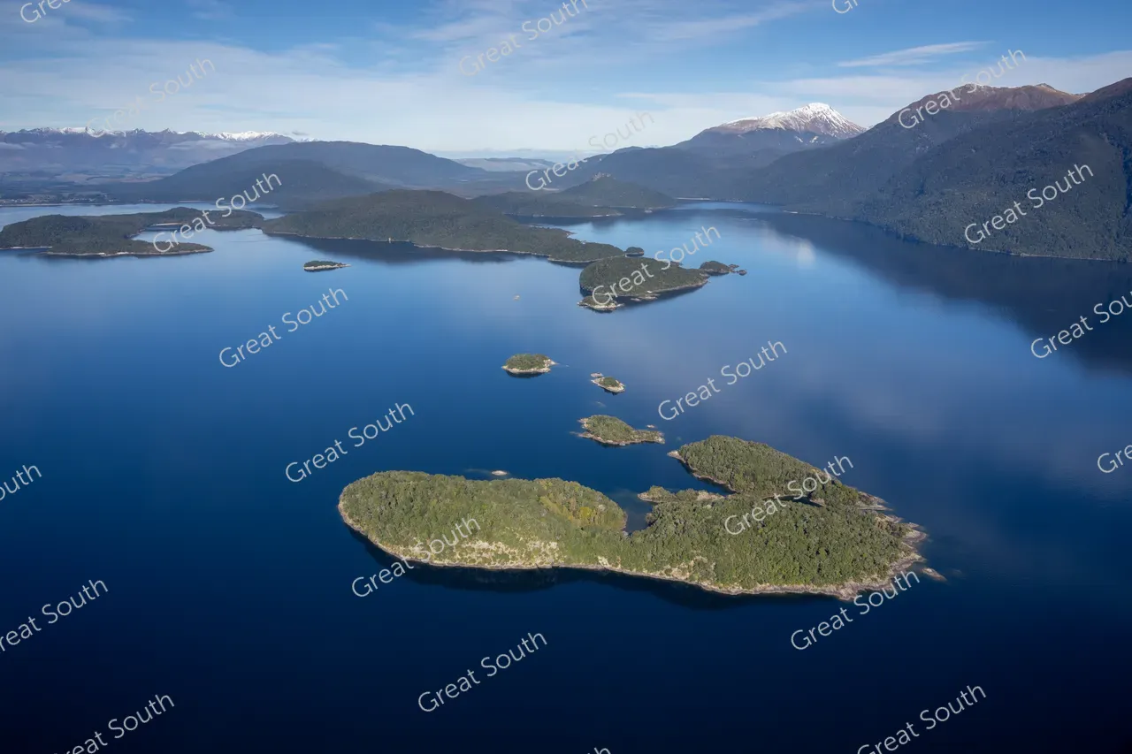 Lake Manapouri - Southland, New Zealand - Credit Douglas Thorne Photography