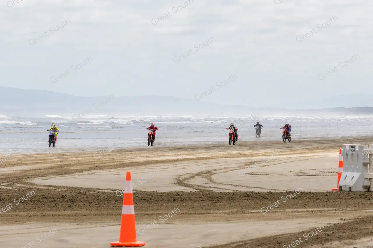Burt Munro Challenge 2025 - Beach Racing - Southland, New Zealand - Credit Great South (7)