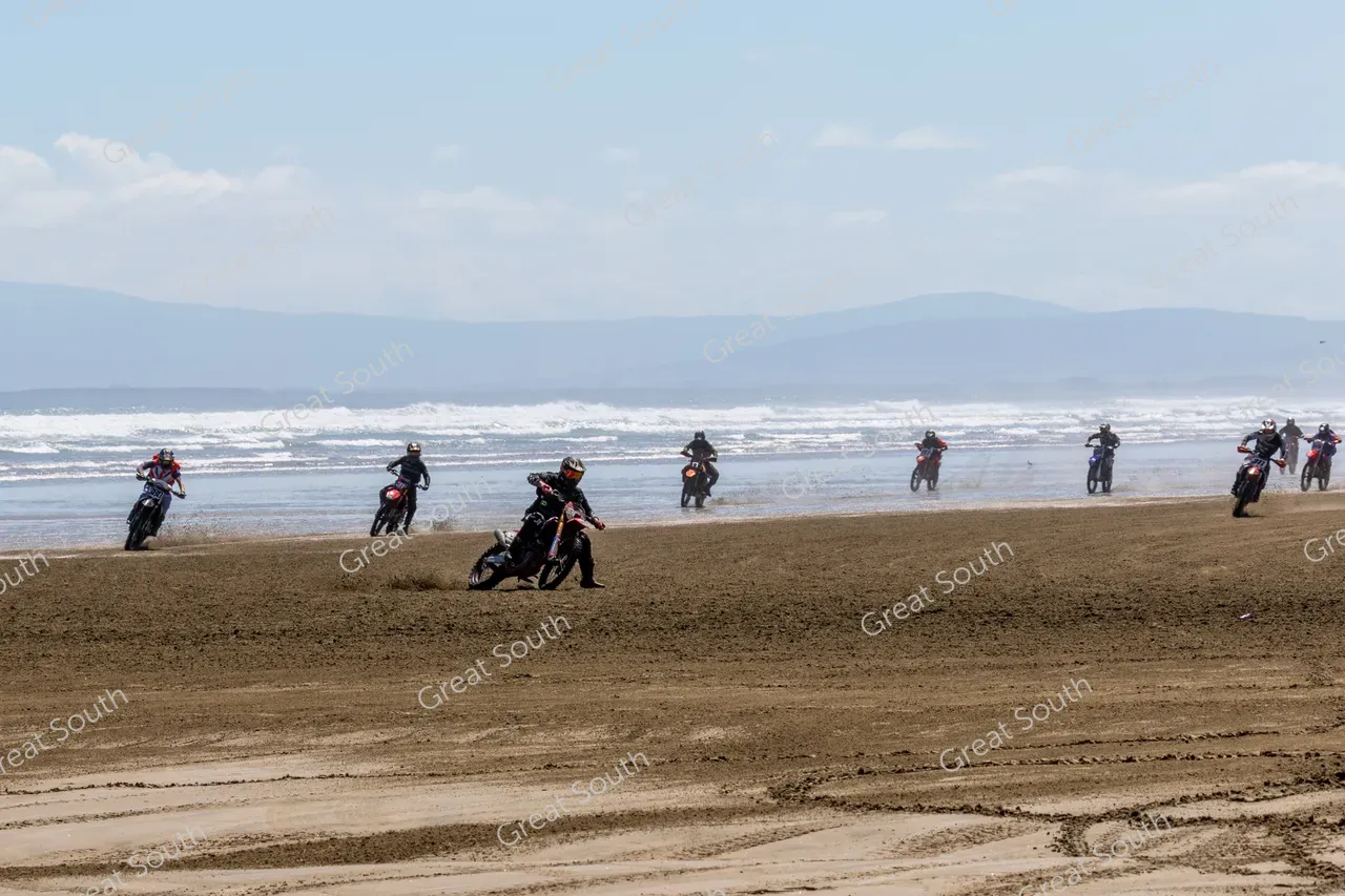 Burt Munro Challenge 2025 - Beach Racing - Southland, New Zealand - Credit Great South (15)