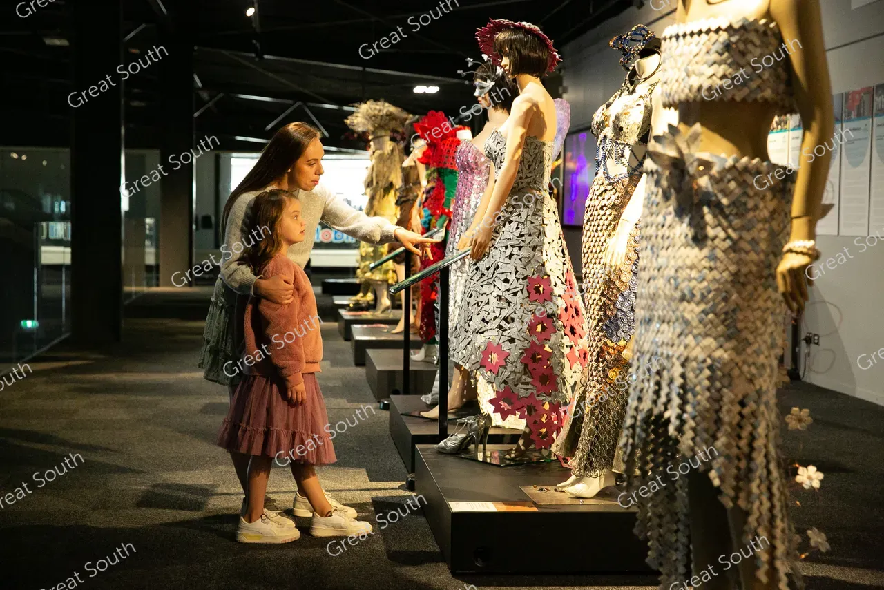 Bill Richardson Transport World - Southland, New Zealand - Credit Transport World (8)