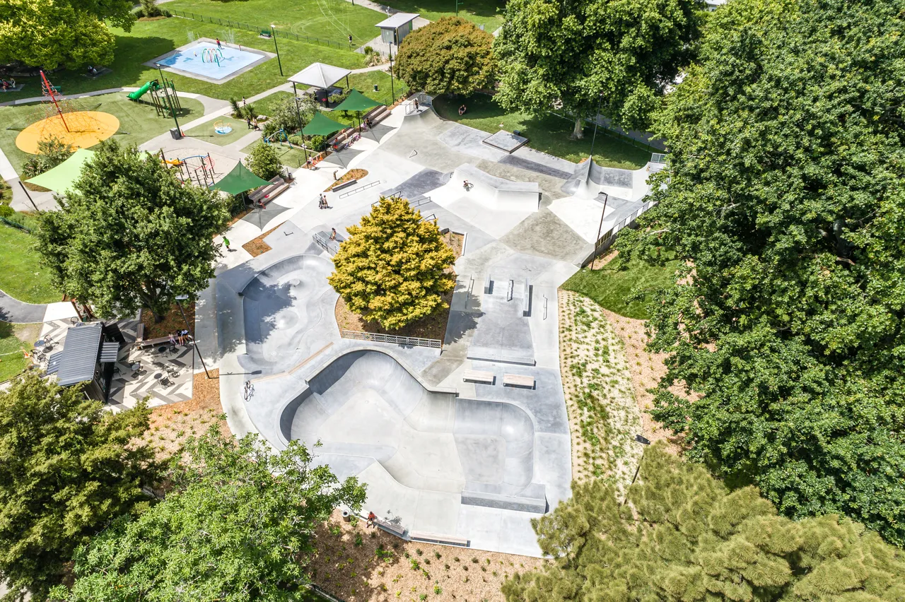 Flaxmere Skate Park Aerials (9)