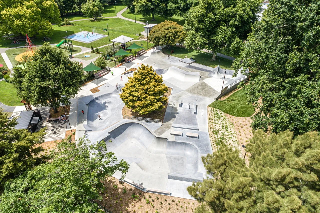 Flaxmere Skate Park Aerials (8)