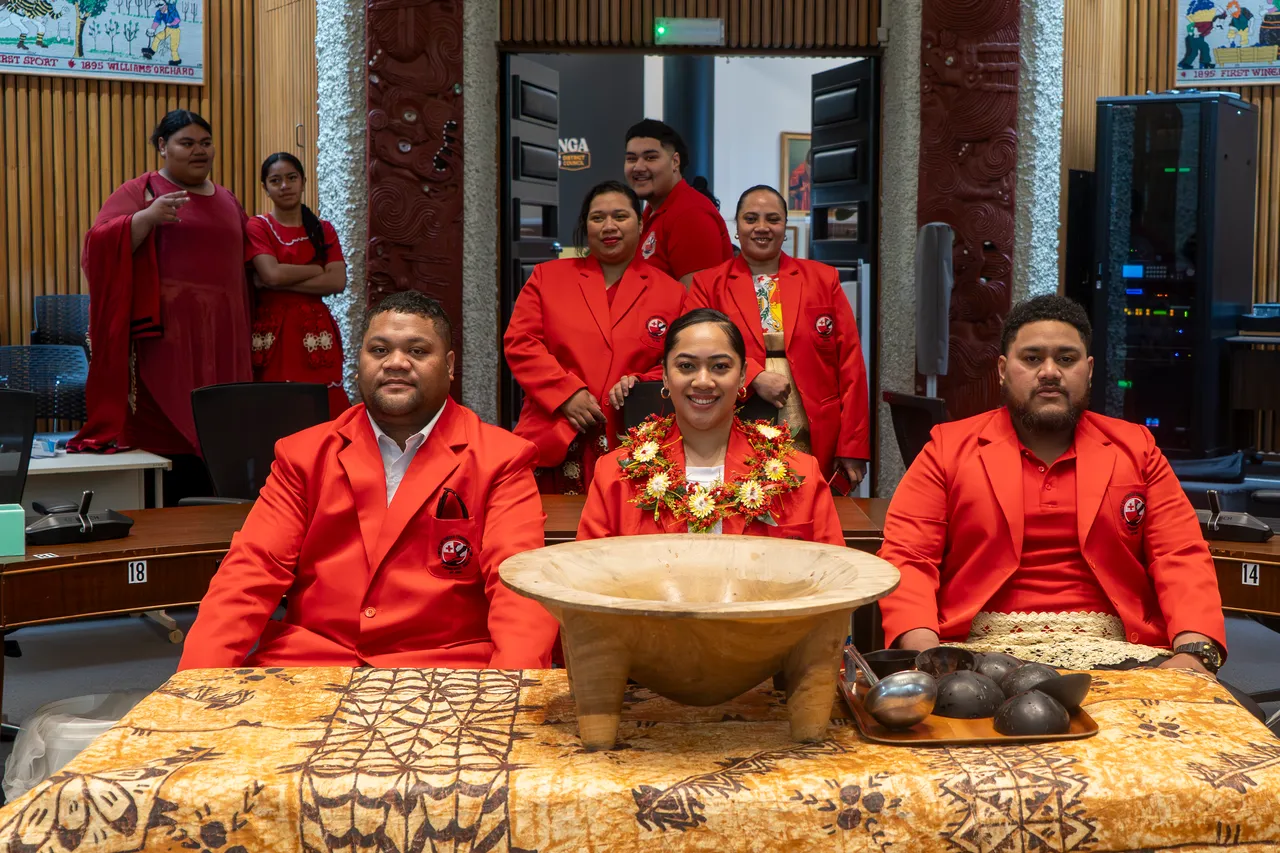 Tongan Flag Raising-08